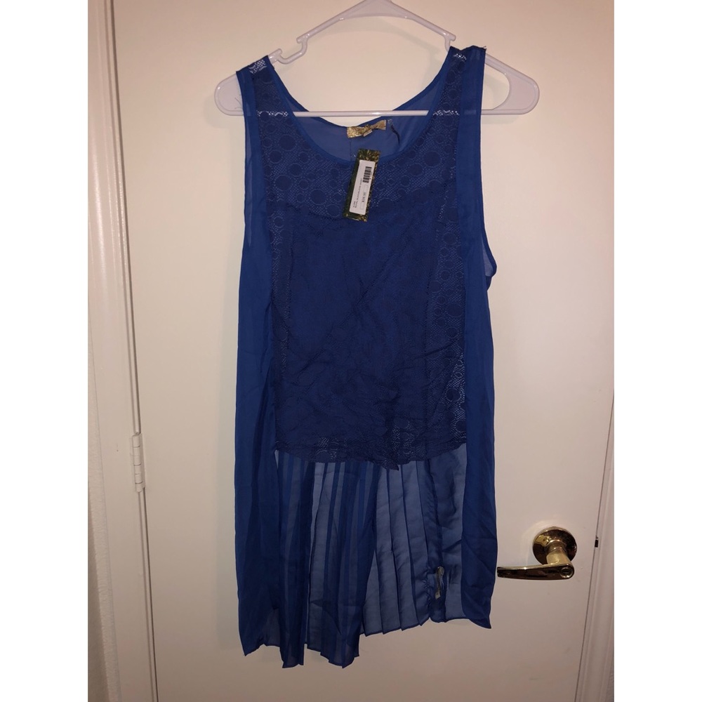 Cecico royal sleeveless shirt size M